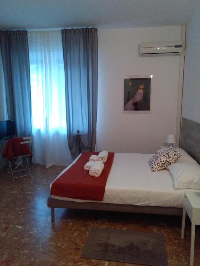 B&B Mameli 41 Verona Eksteriør billede