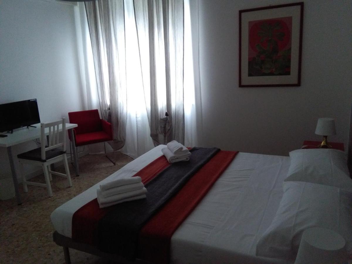 B&B Mameli 41 Verona Eksteriør billede
